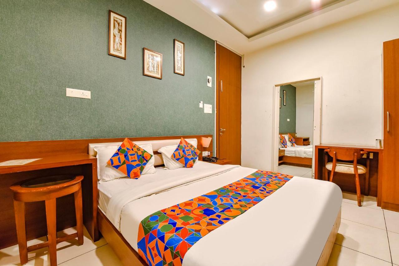 Fabhotel Prime Square 36 Kota  Luaran gambar